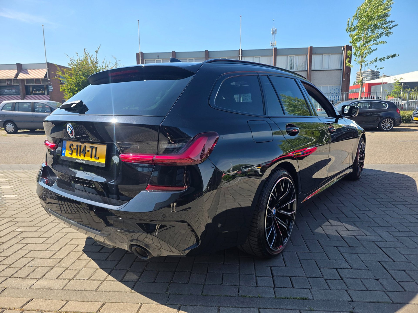 BMW