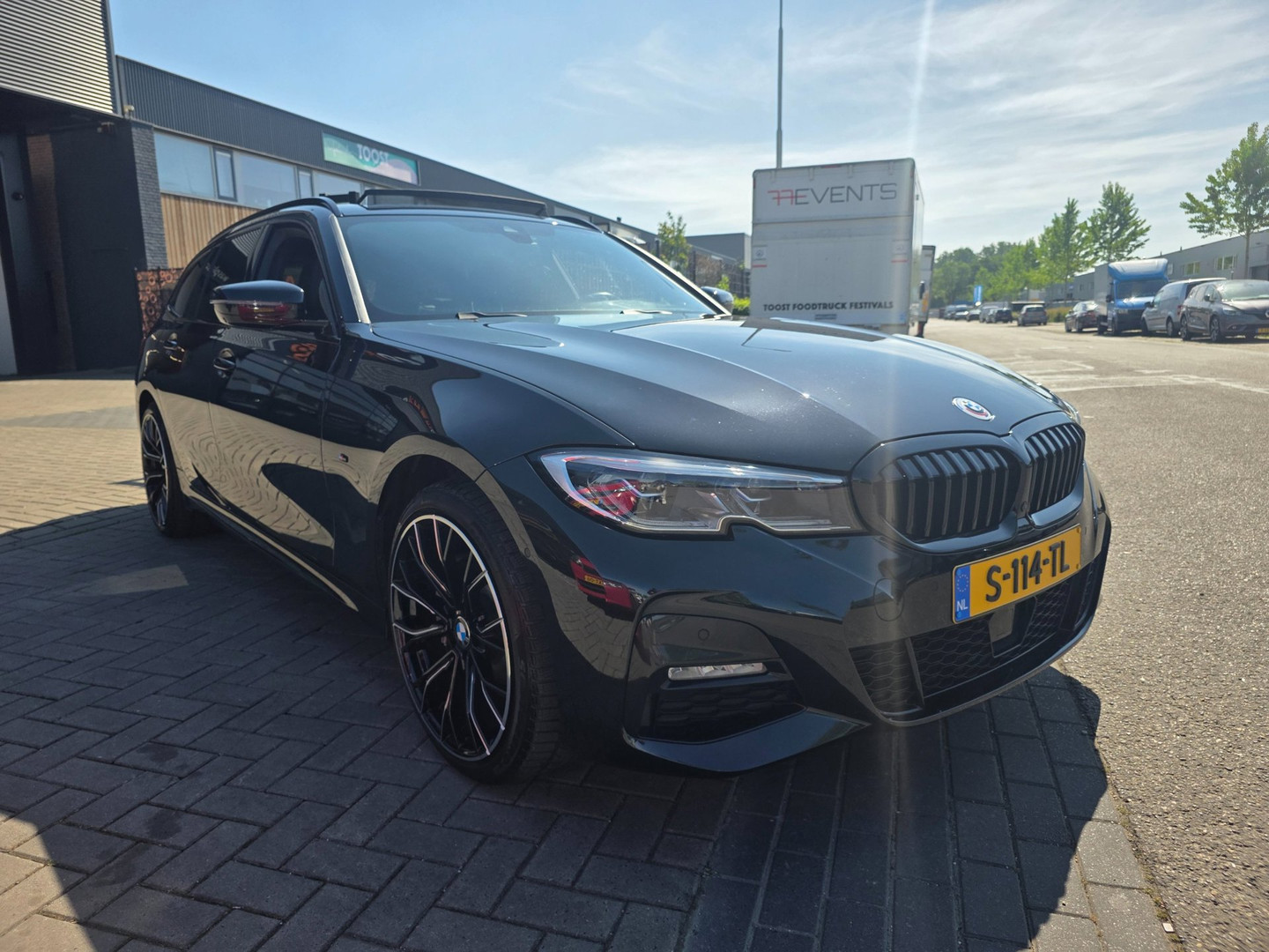 BMW
