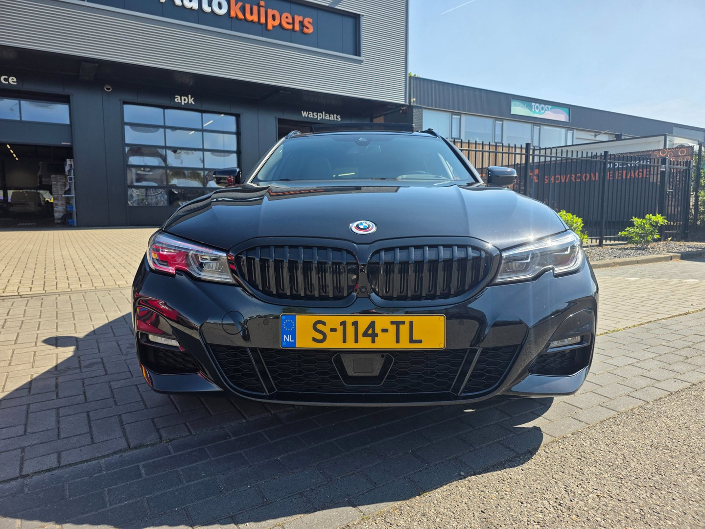 BMW