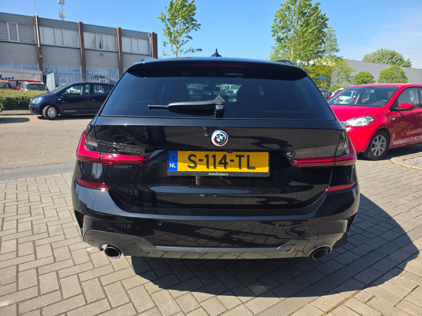 BMW