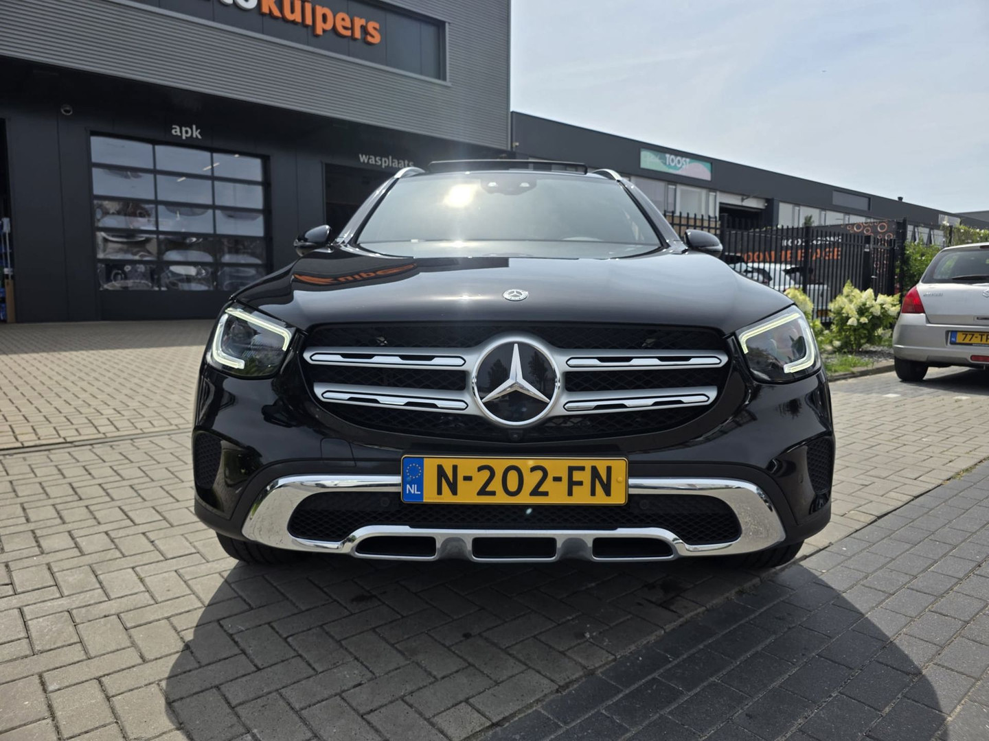 Mercedes-Benz