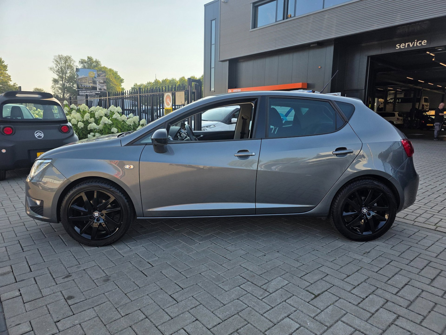 SEAT
