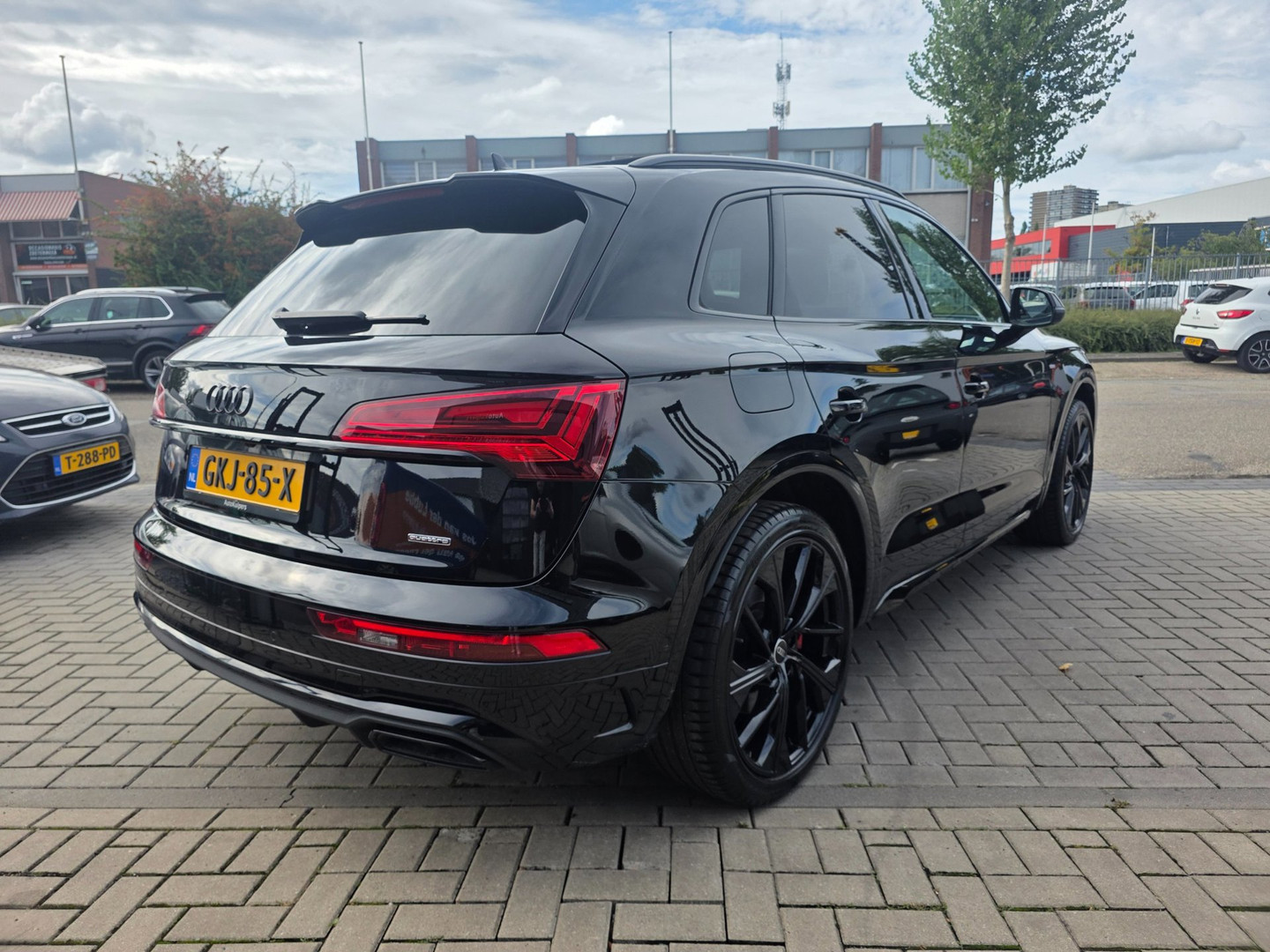 Audi