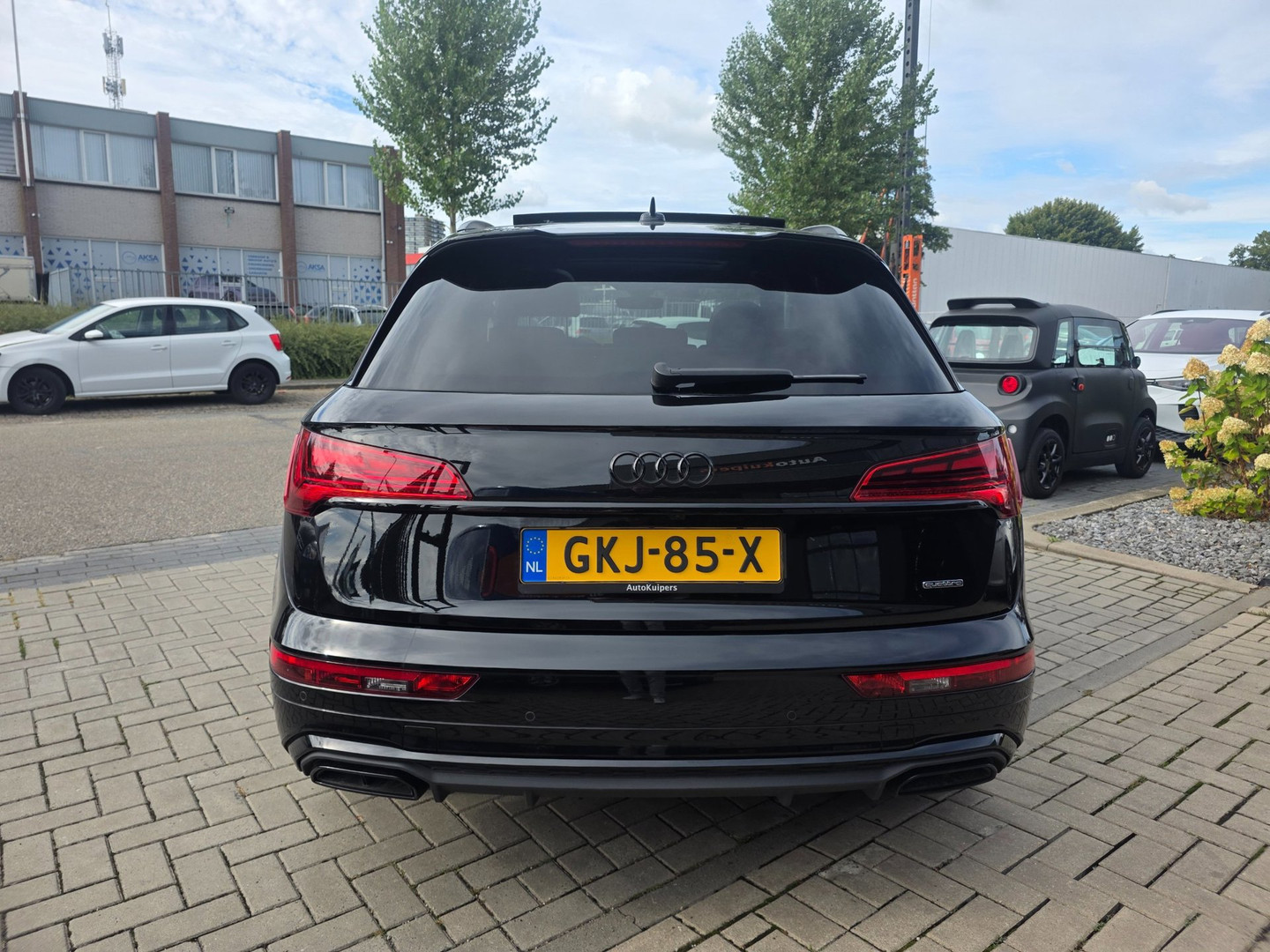 Audi