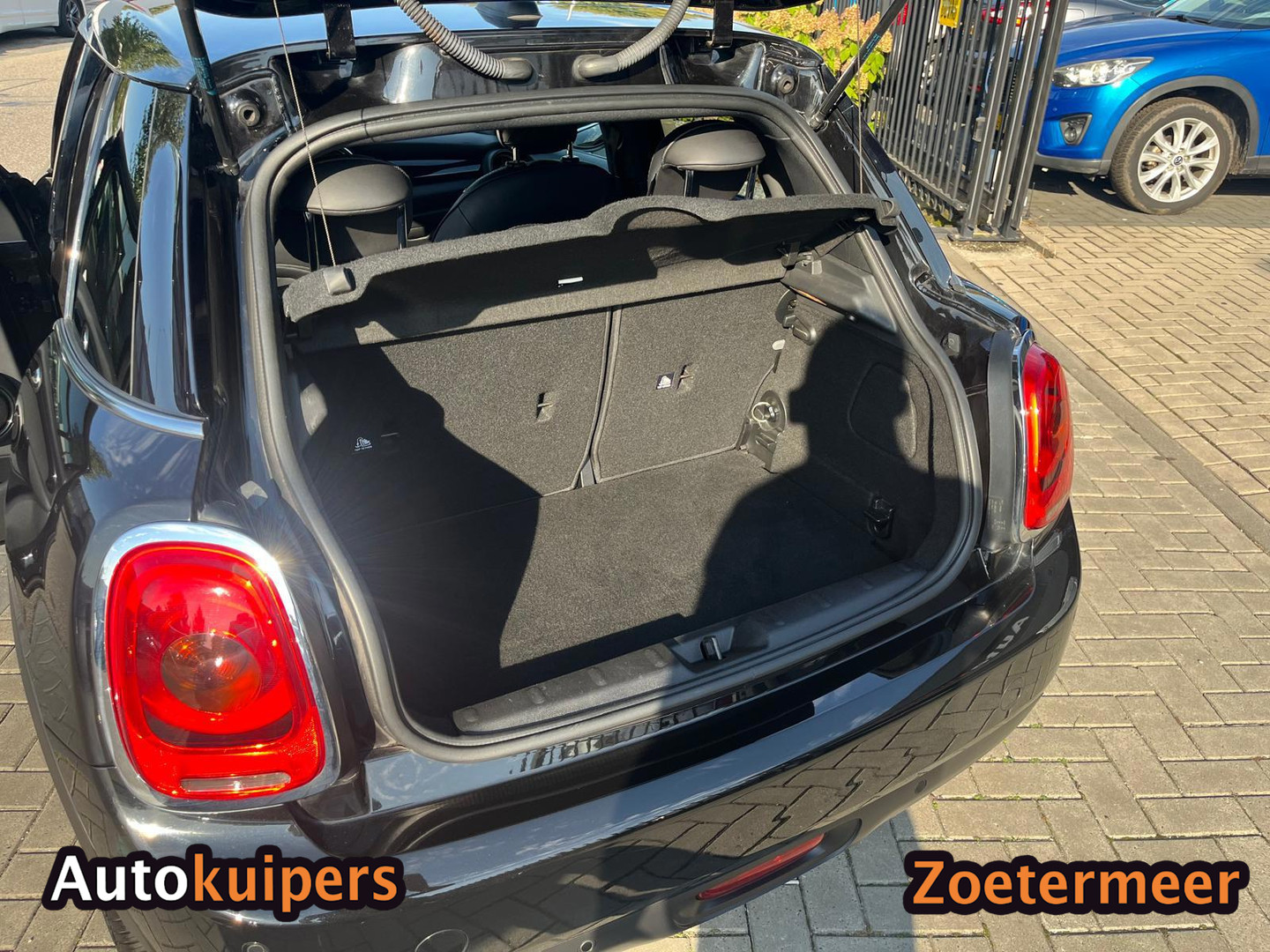 MINI