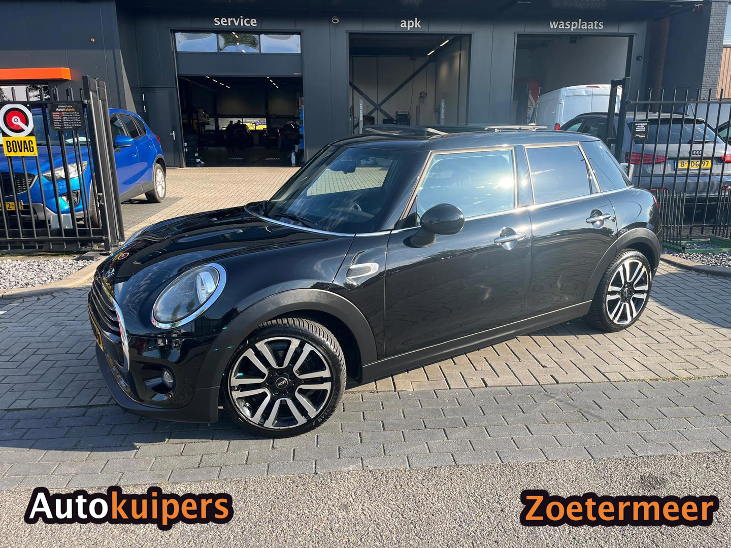 MINI