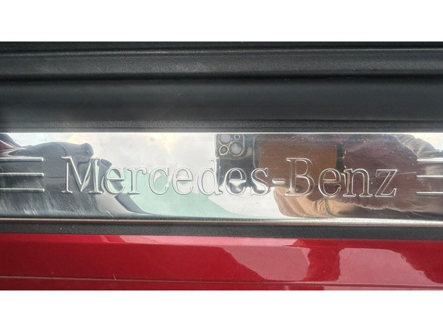 Mercedes-Benz Mercedes-Benz