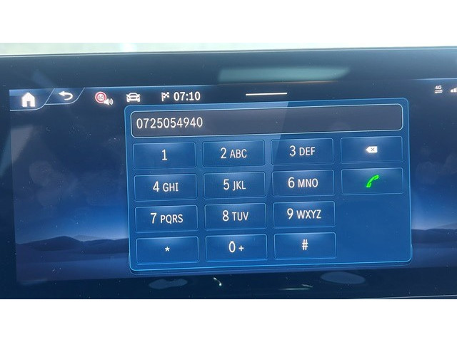 Mercedes-Benz Mercedes-Benz