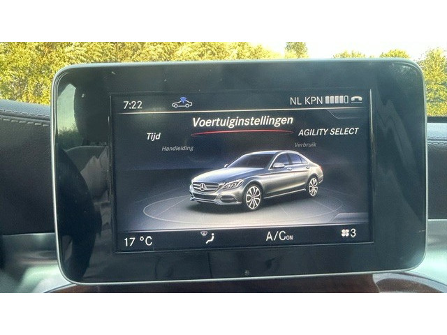 Mercedes-Benz Mercedes-Benz