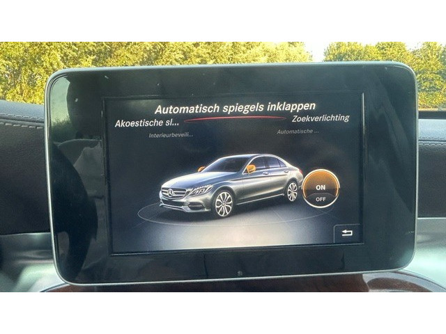 Mercedes-Benz Mercedes-Benz