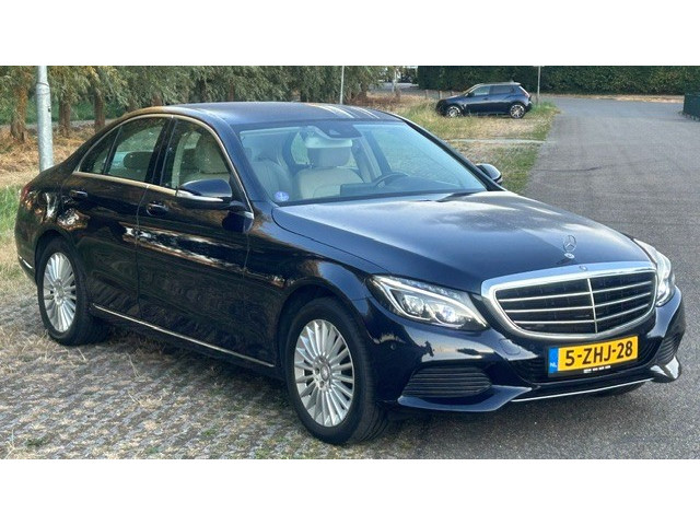 Mercedes-Benz Mercedes-Benz