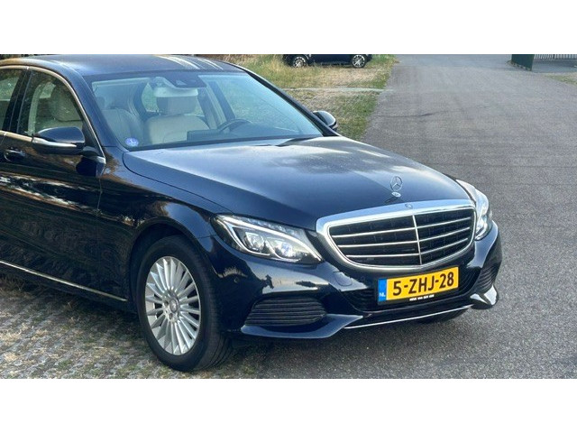 Mercedes-Benz Mercedes-Benz