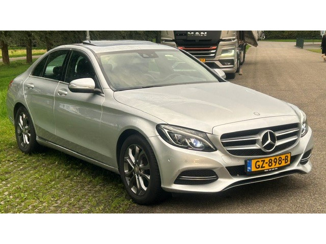 Mercedes-Benz Mercedes-Benz
