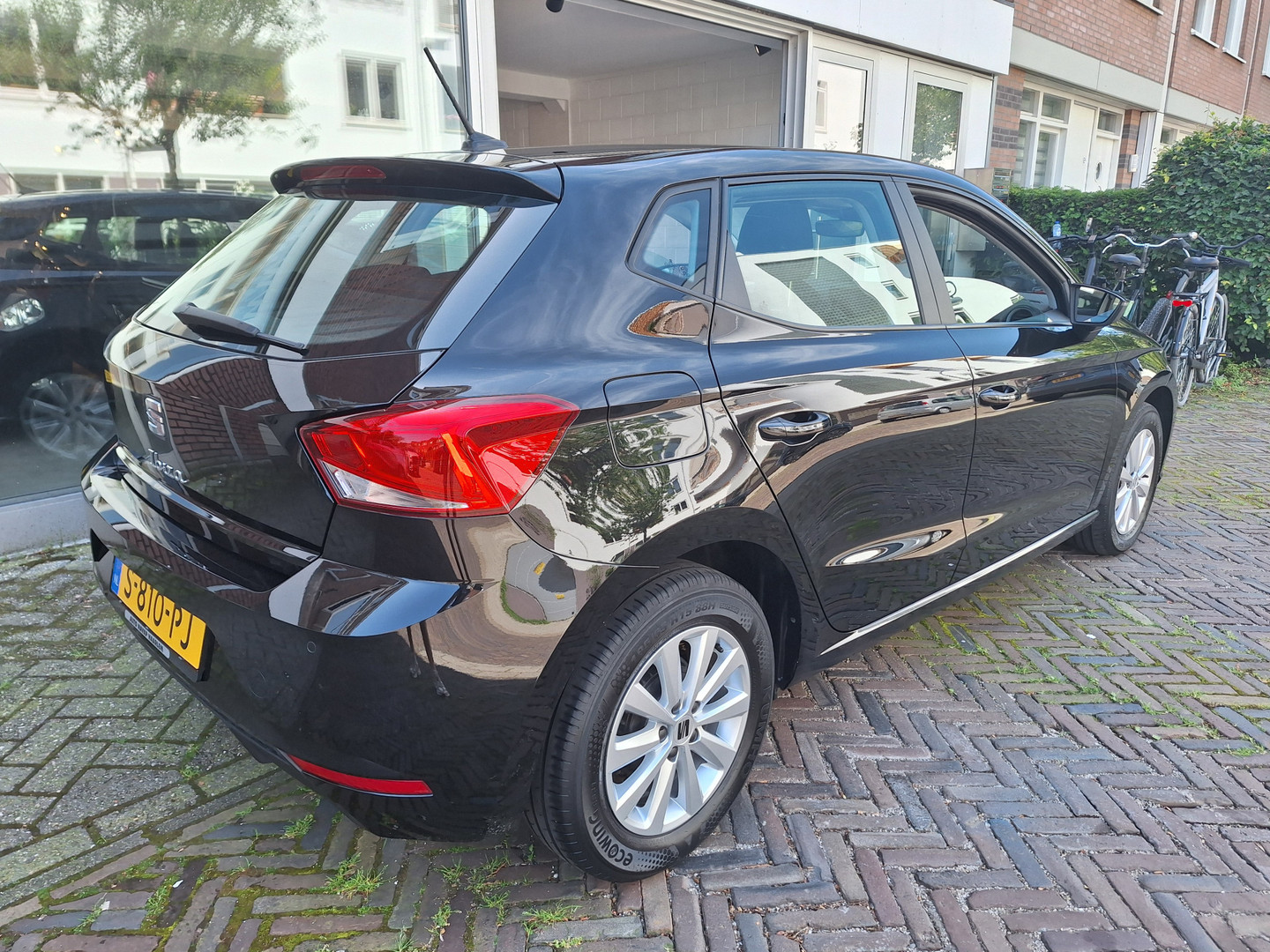 SEAT