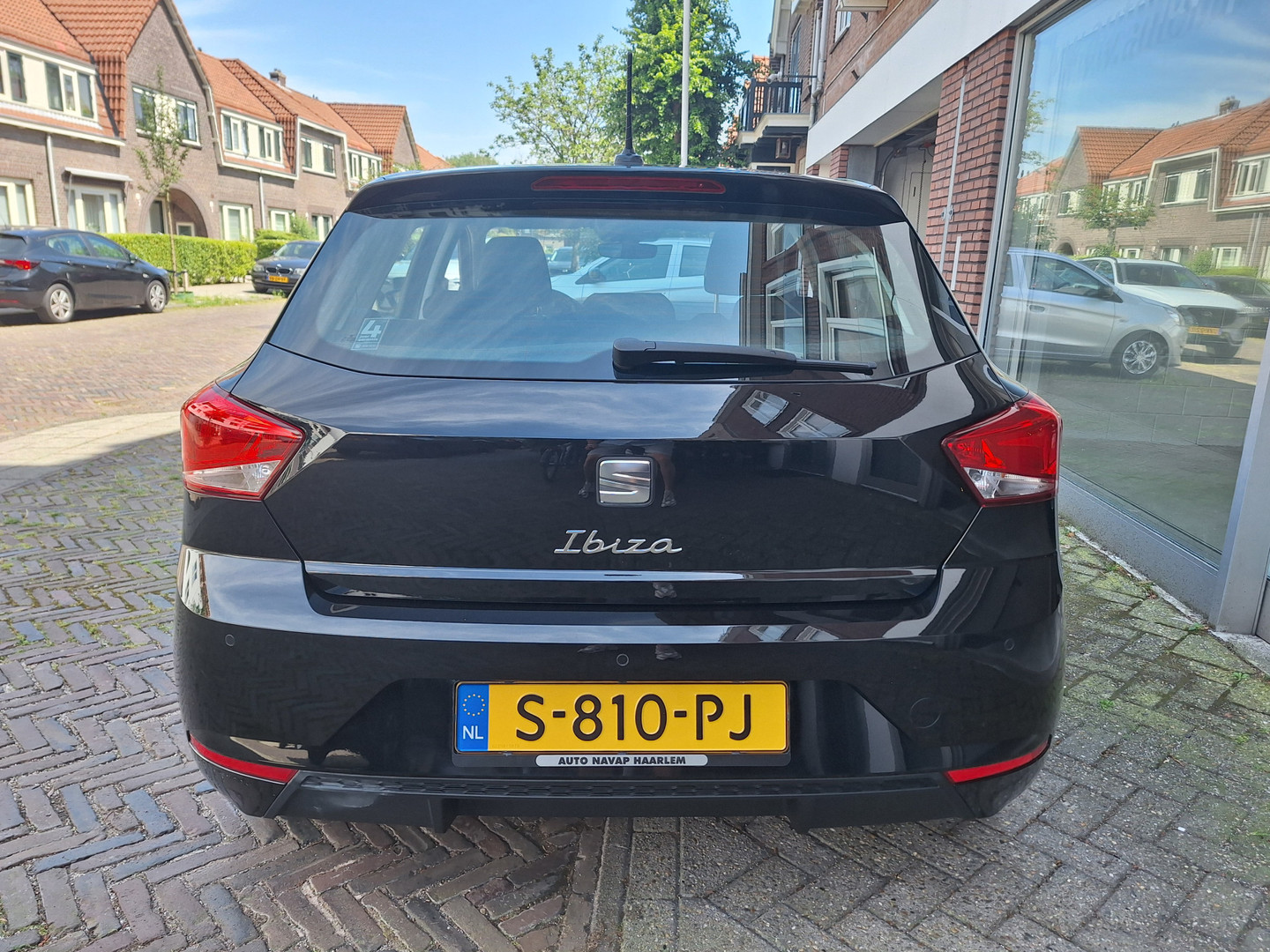 SEAT