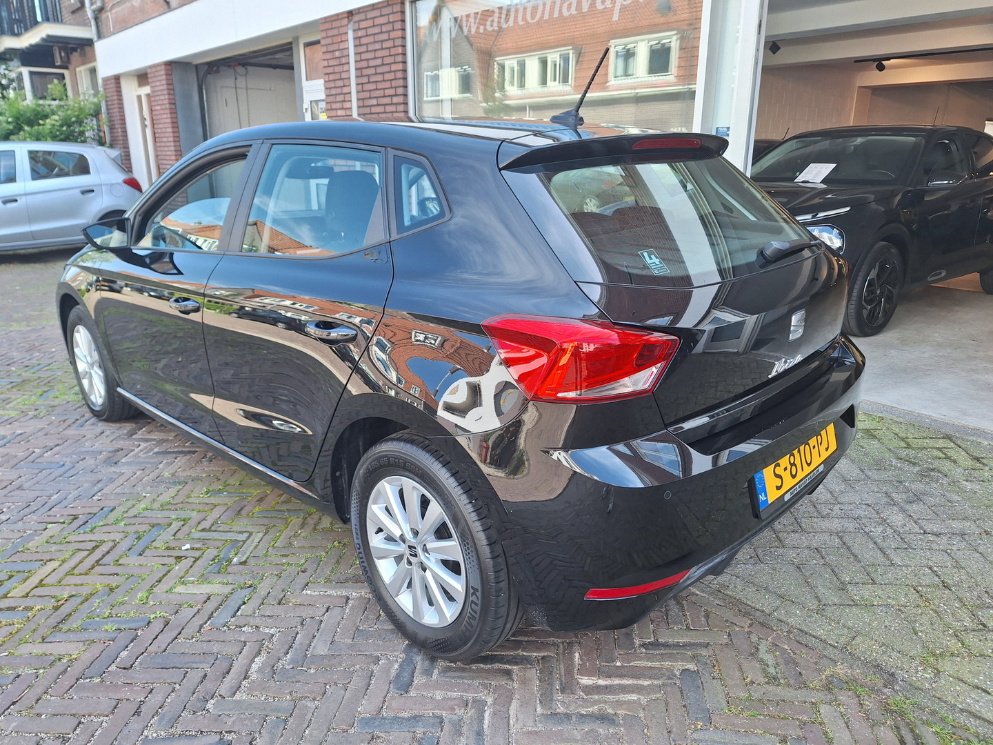 SEAT