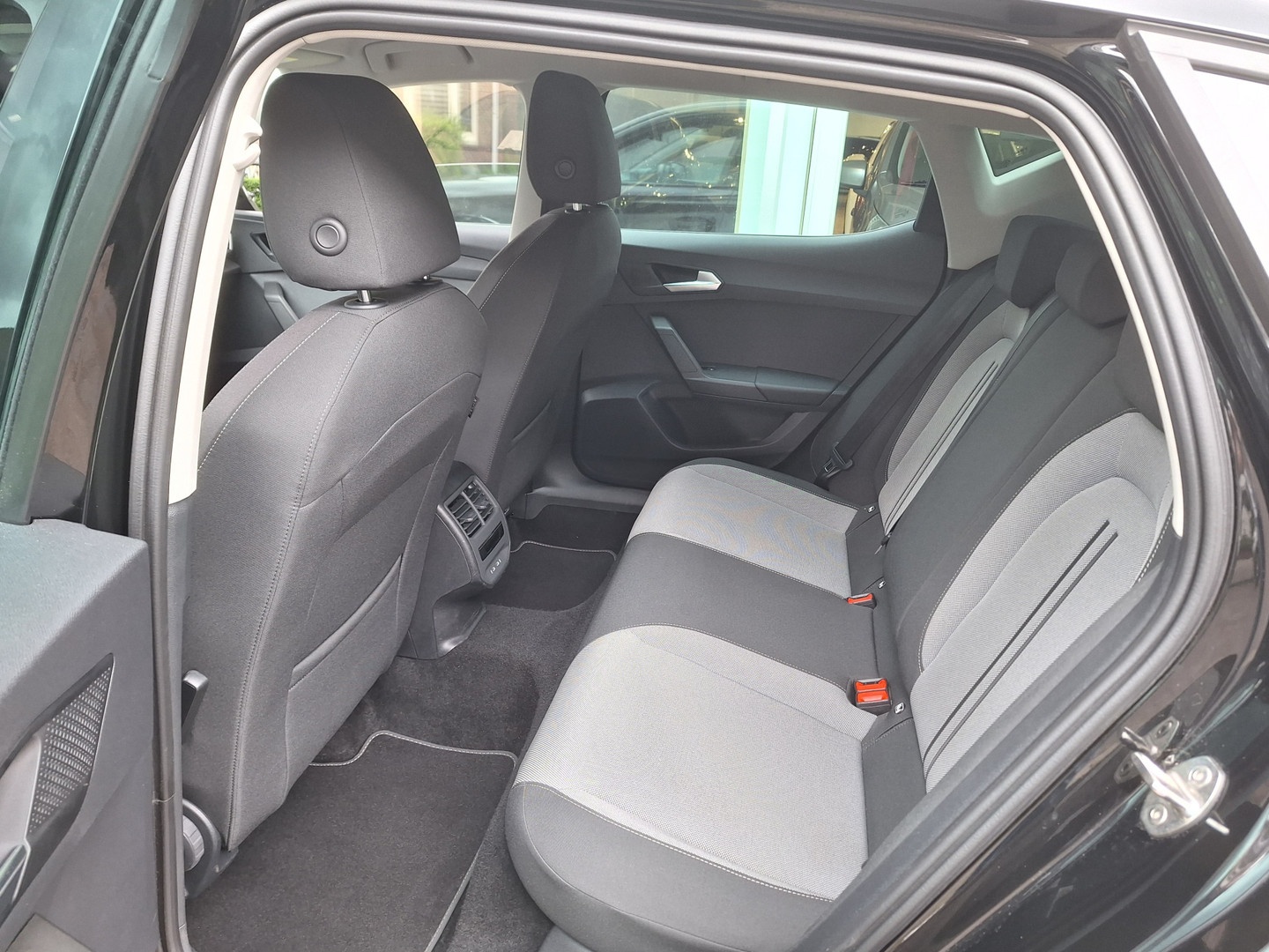 SEAT