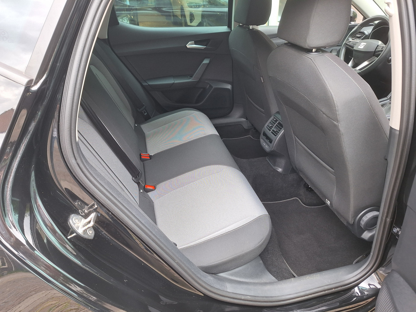 SEAT