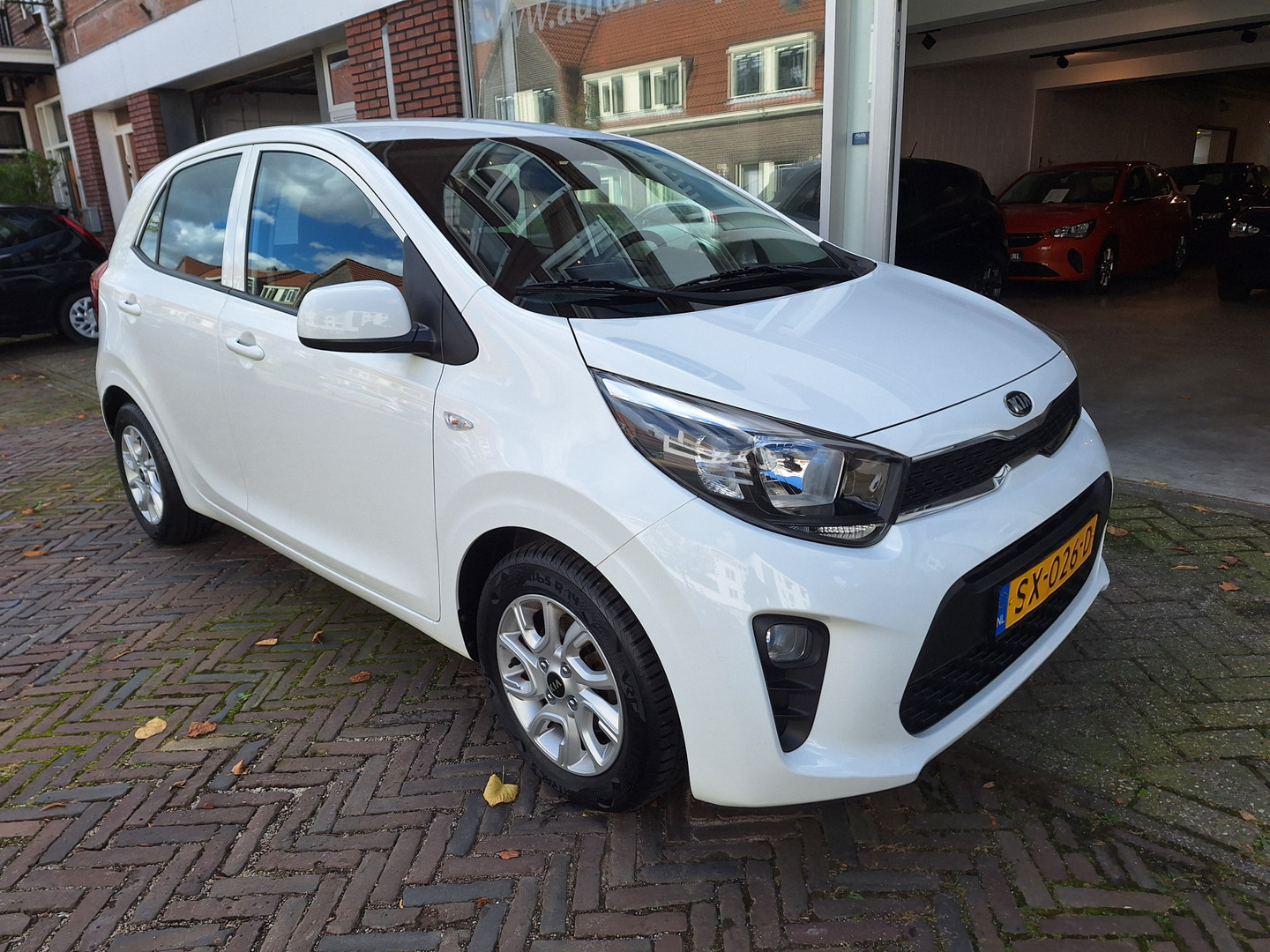Kia