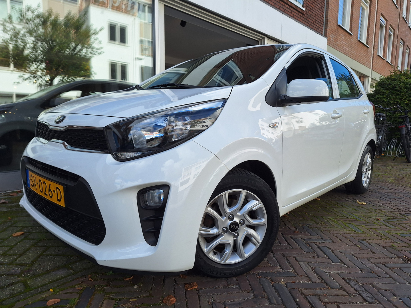 Kia