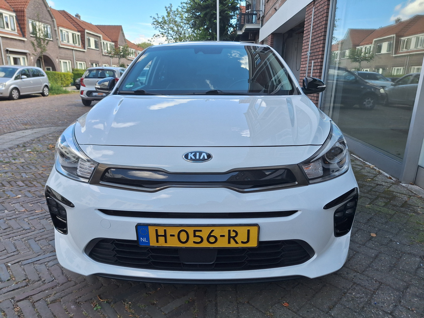 Kia