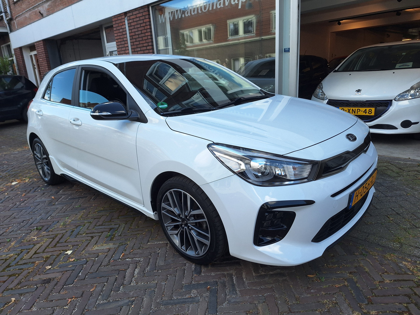 Kia