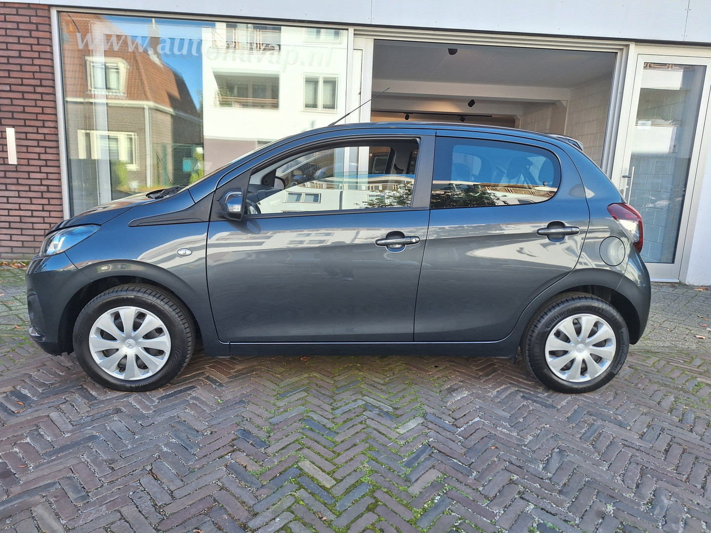 Peugeot
