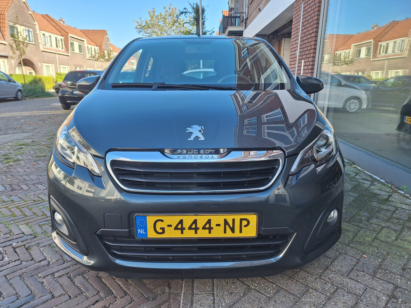 Peugeot