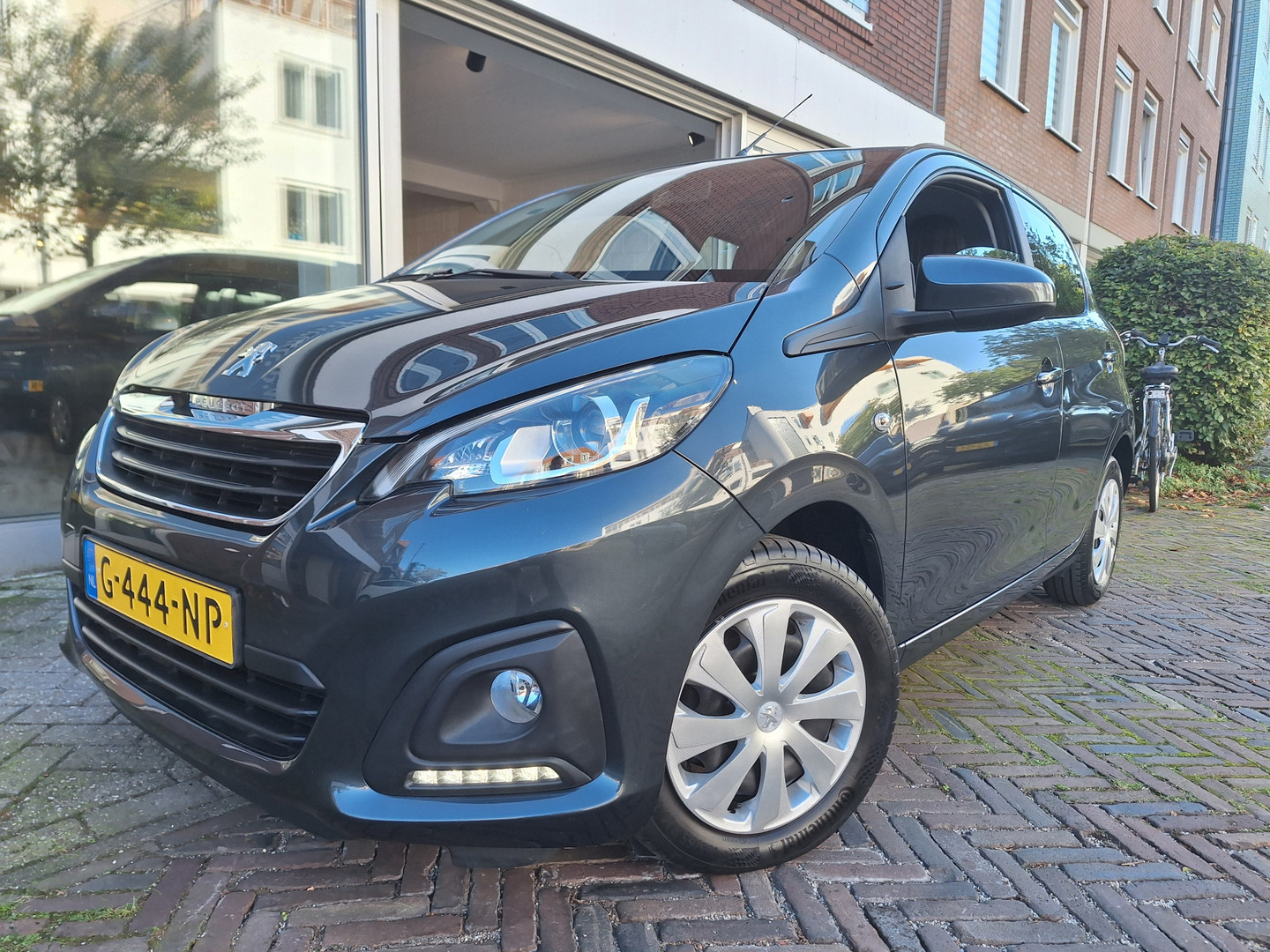 Peugeot