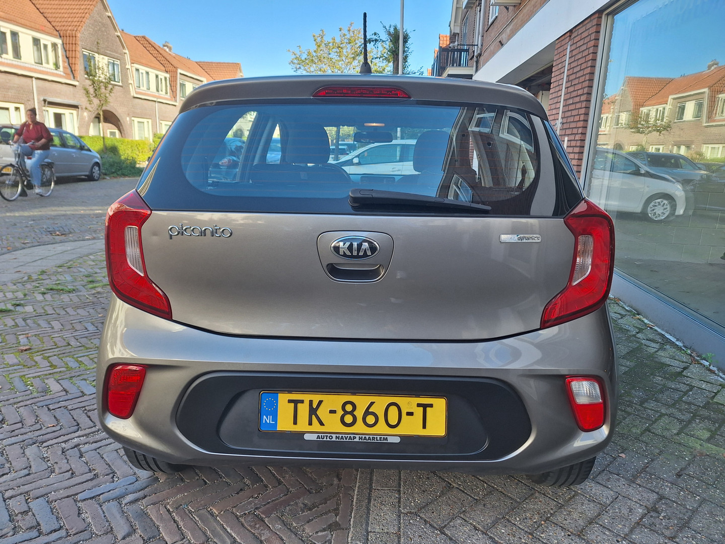 Kia