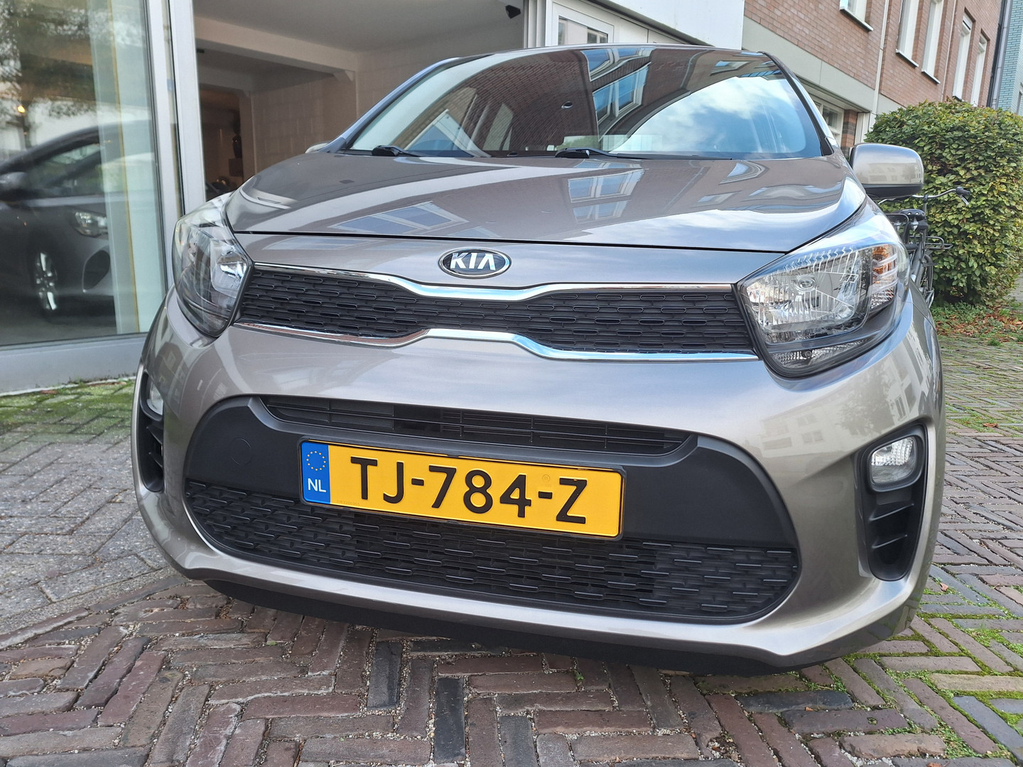 Kia