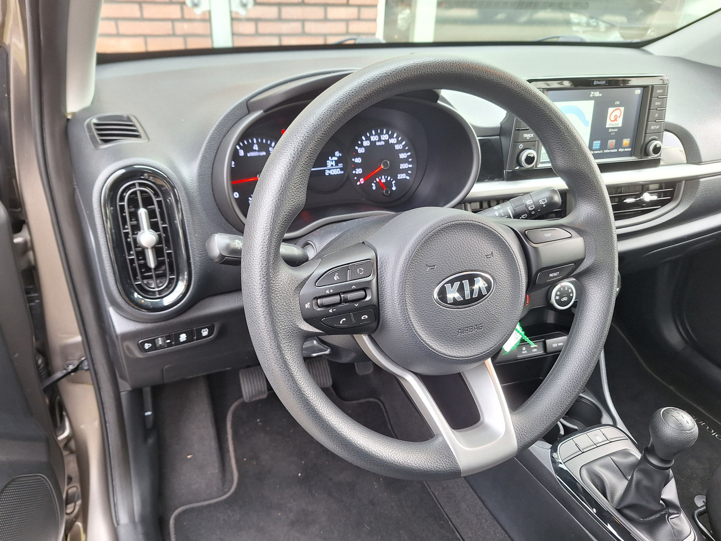 Kia
