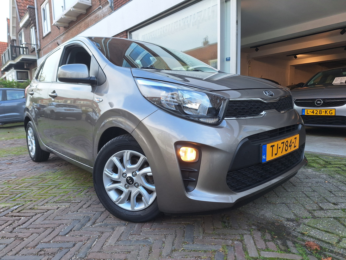 Kia