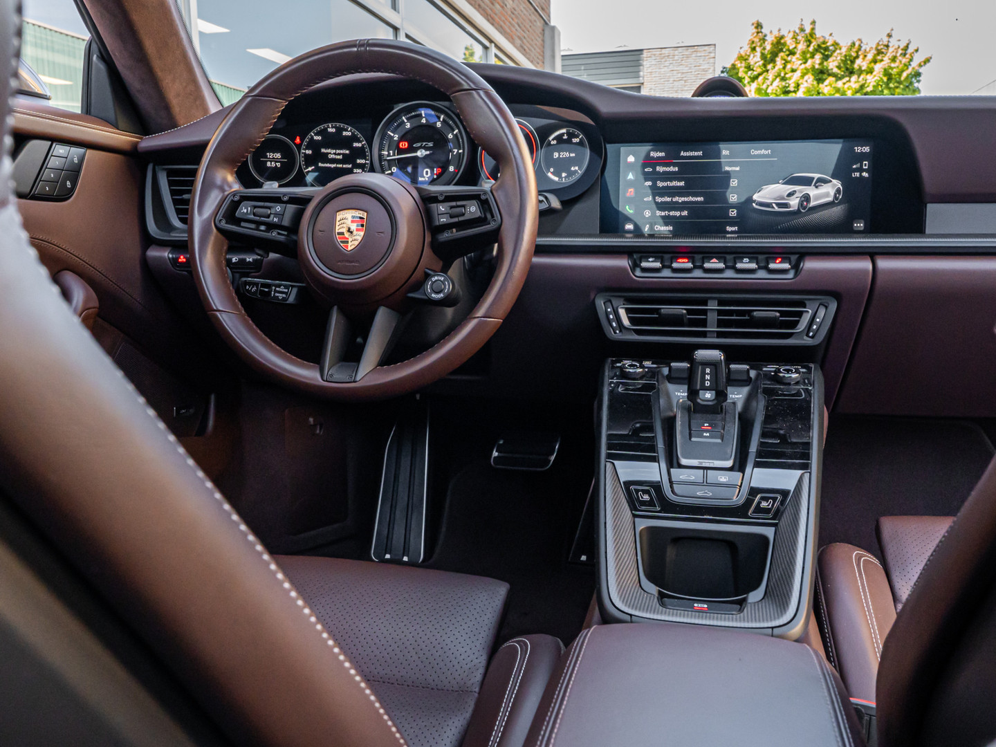 Porsche