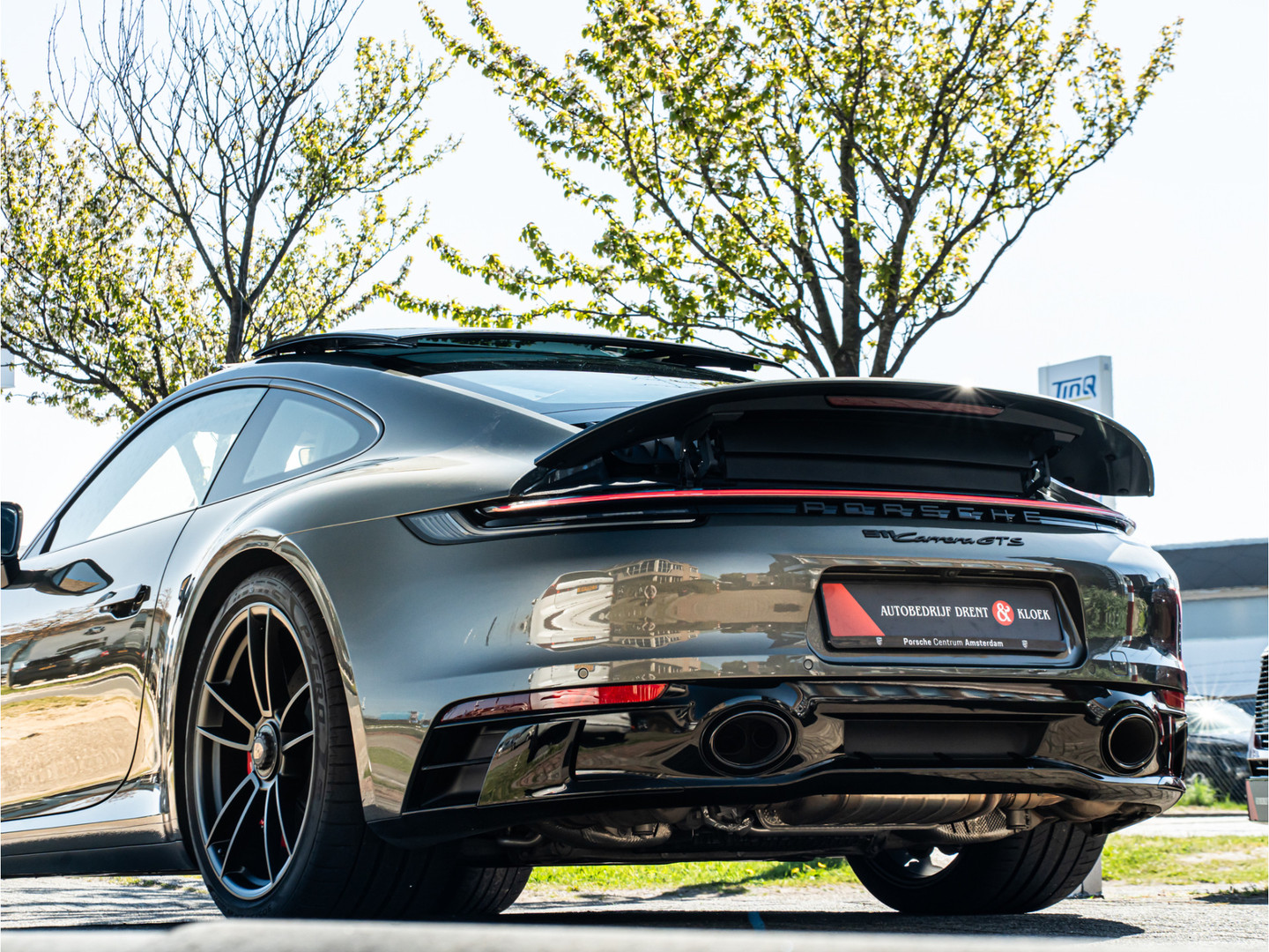 Porsche