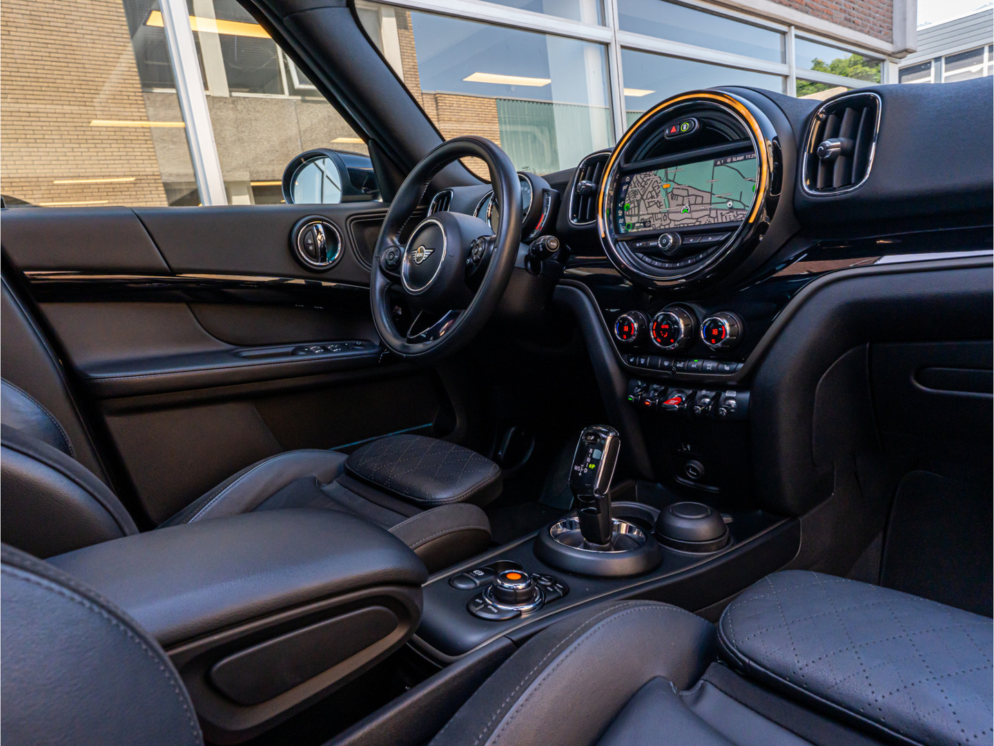MINI
