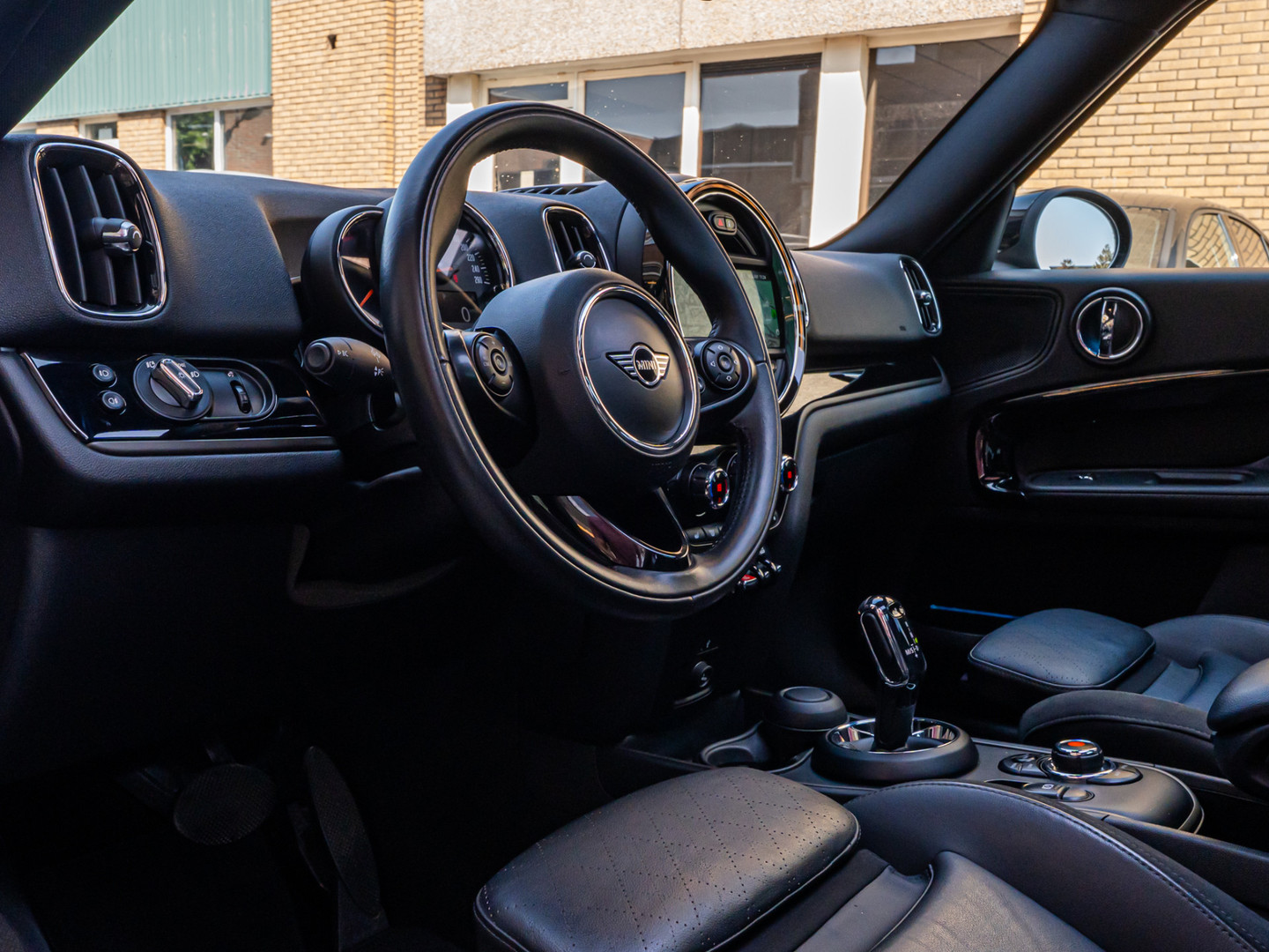 MINI