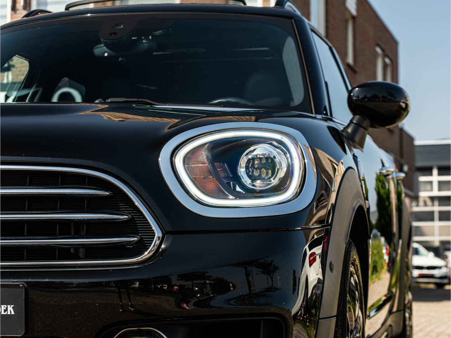 MINI