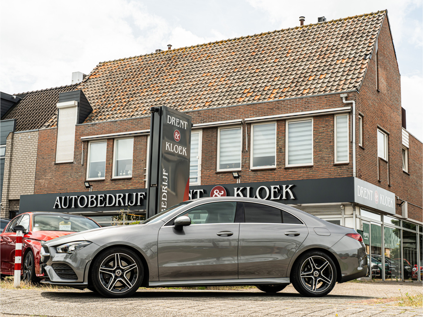 Mercedes-Benz