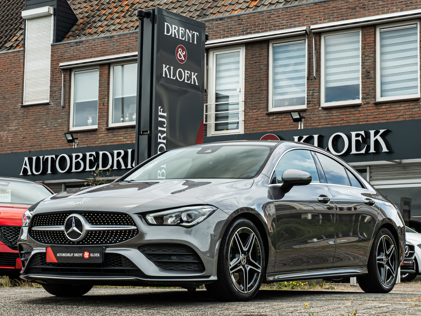 Mercedes-Benz