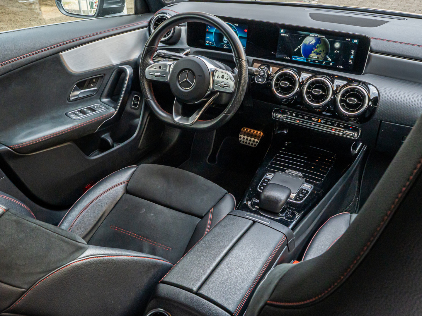 Mercedes-Benz