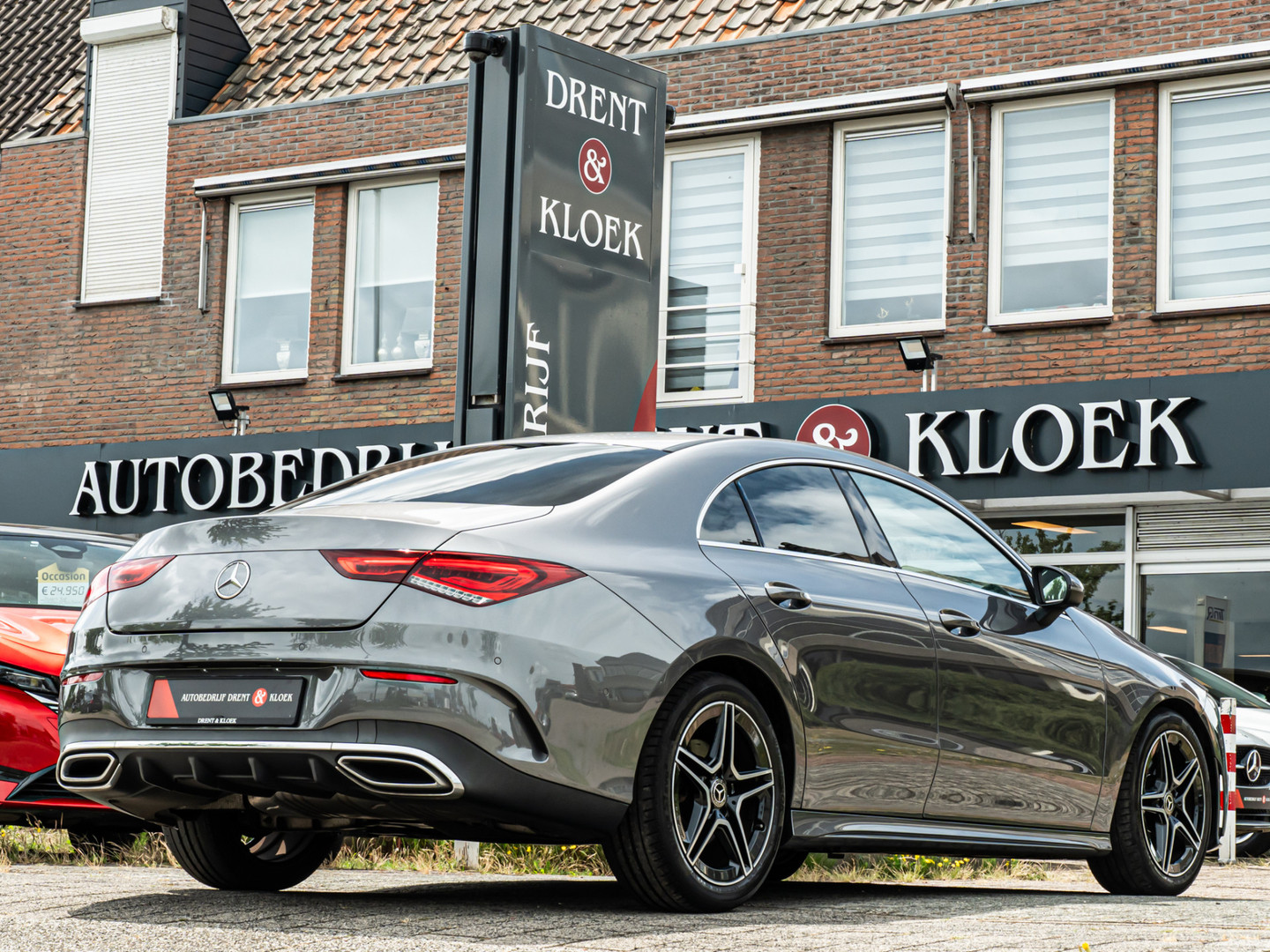 Mercedes-Benz