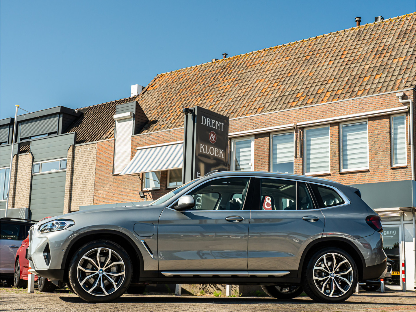 BMW BMW