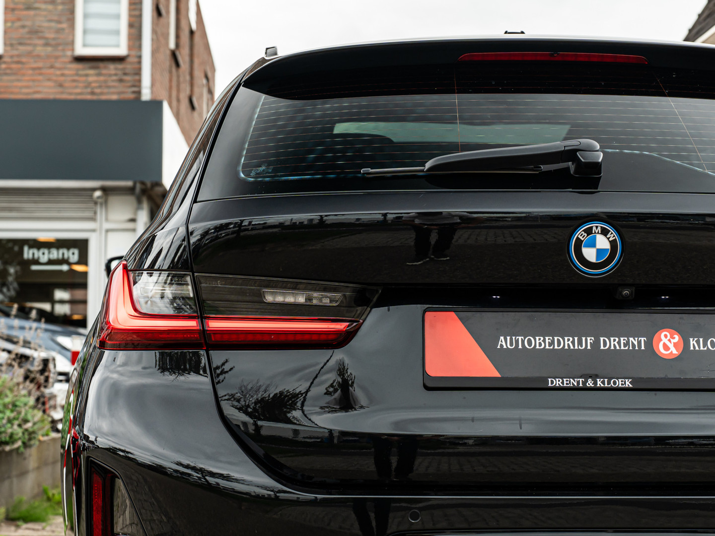 BMW BMW