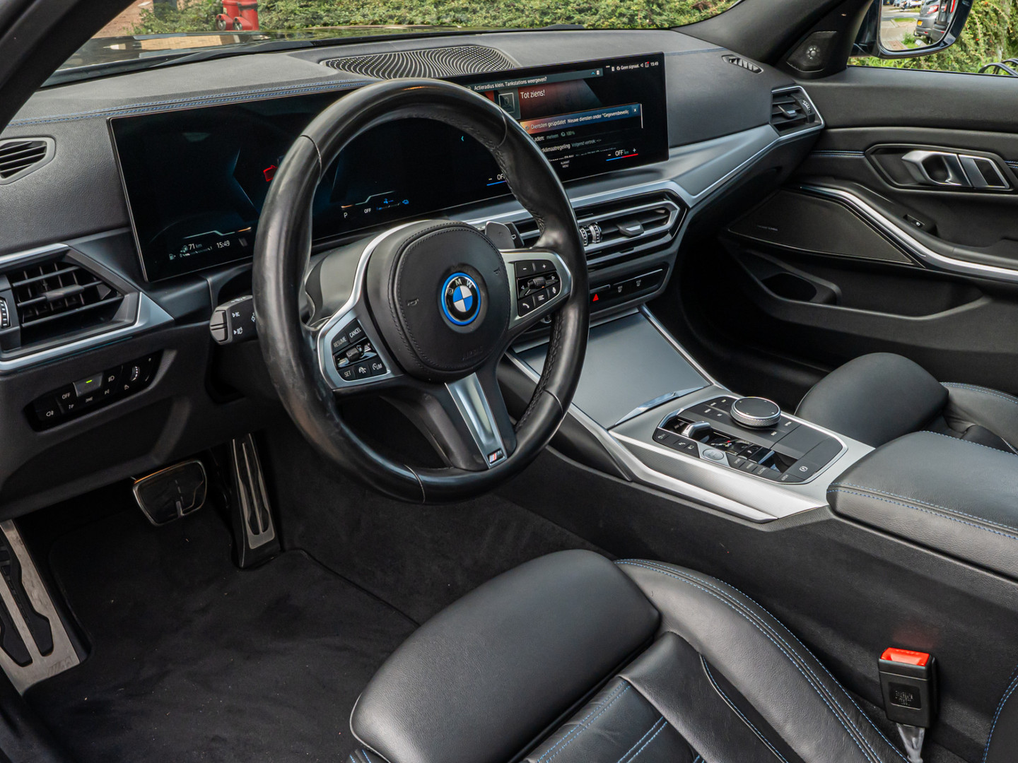 BMW BMW
