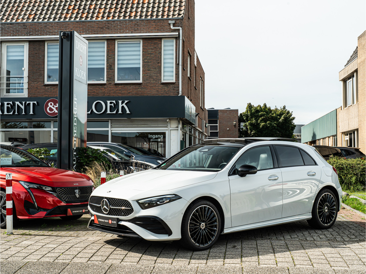 Mercedes-Benz Mercedes-Benz