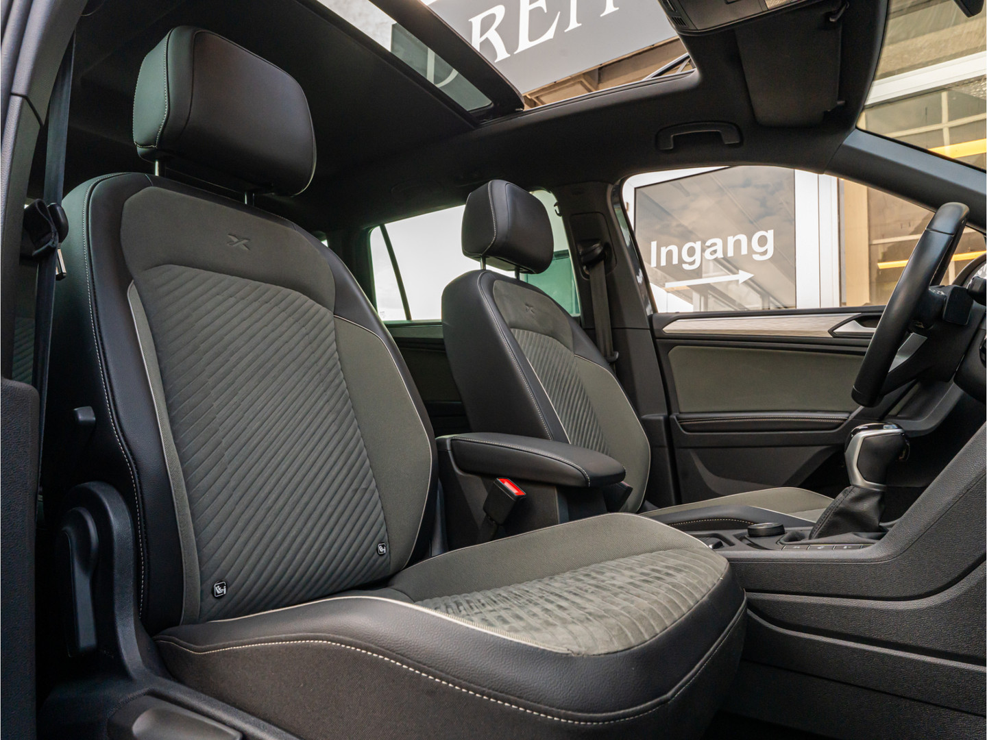 SEAT