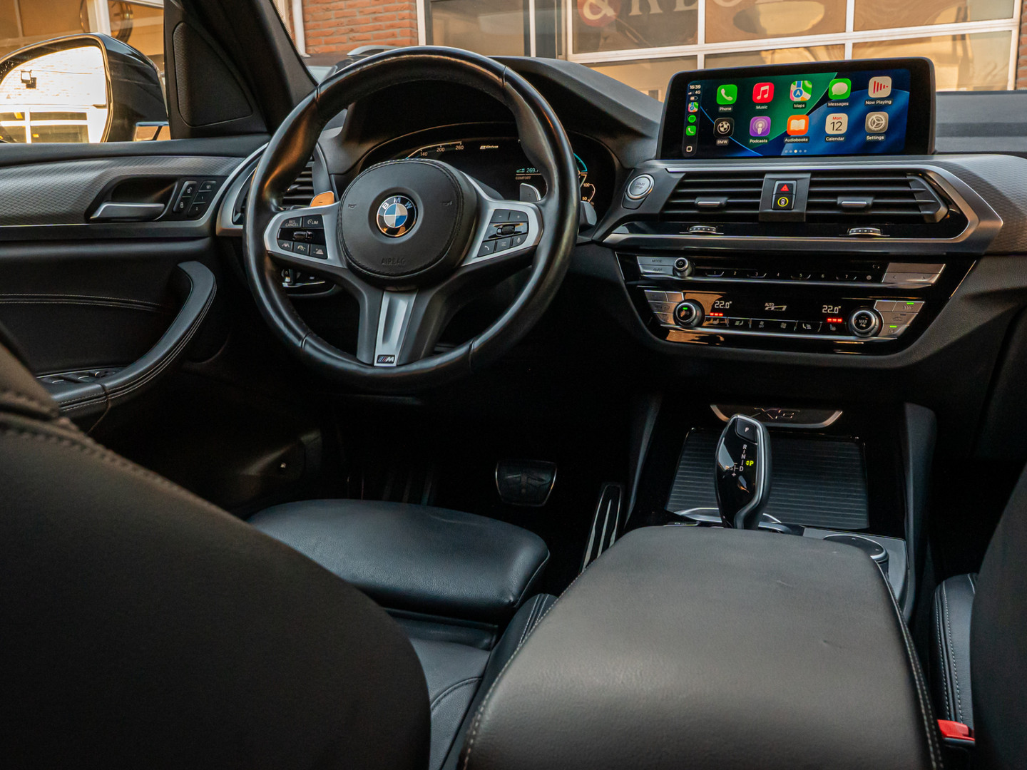 BMW BMW