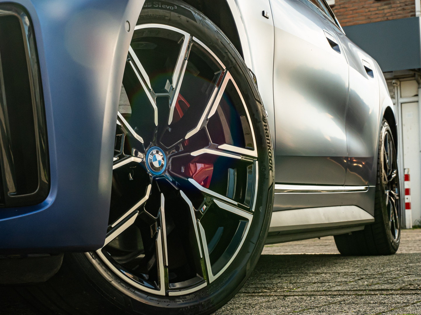 BMW