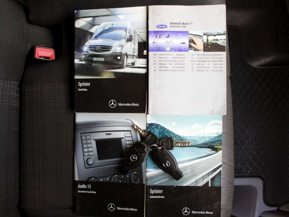Mercedes-Benz Mercedes-Benz